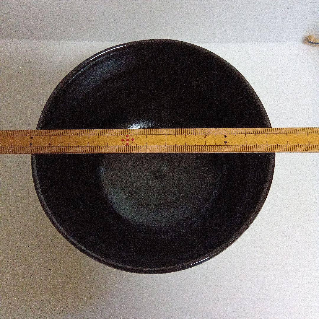 高橋道八（八代） 黒釉立鶴文 茶碗 共箱付