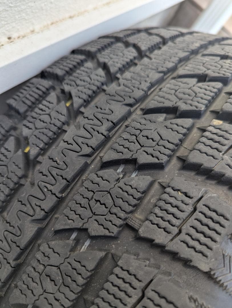 BMW X5 18インチ スタッドレスタイヤ ホイールセット 1/2まで出品