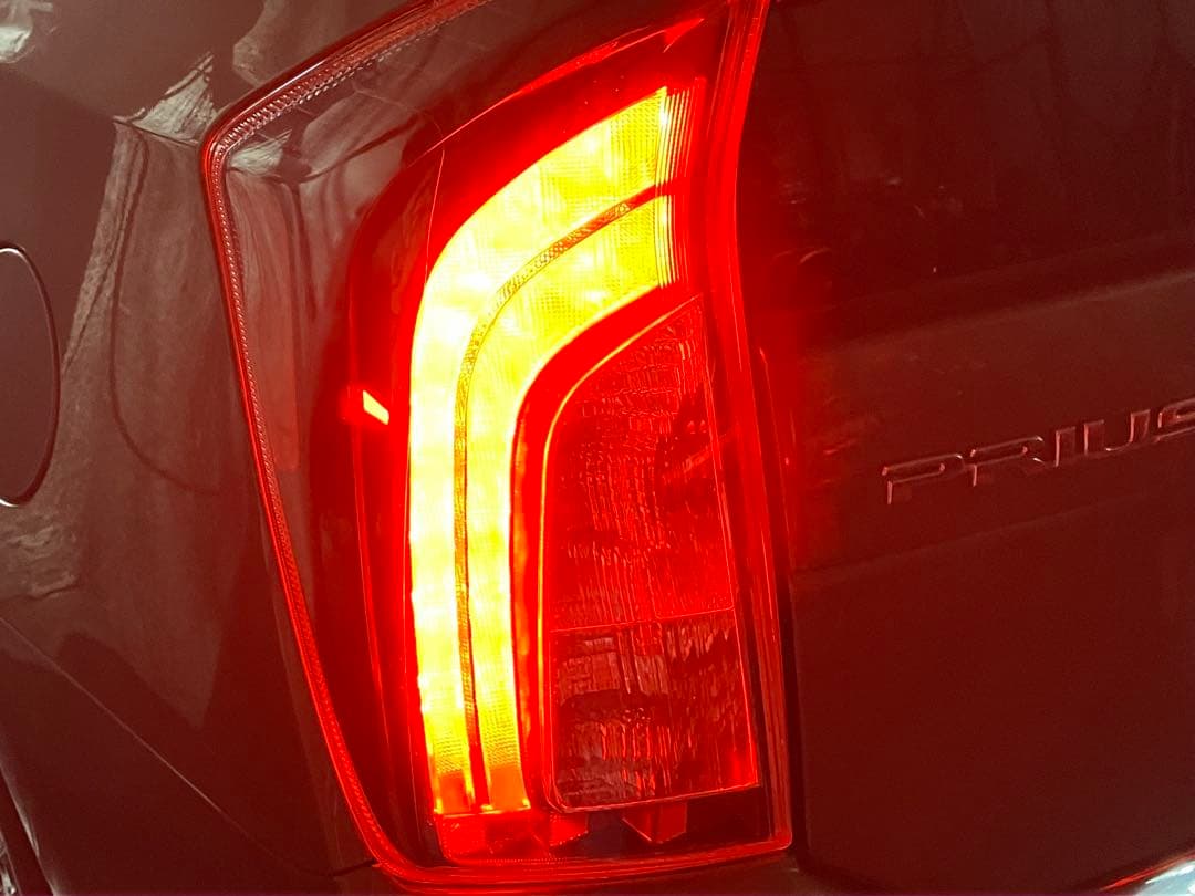 トヨタ 後期30プリウス テールランプ USDM 左右セット