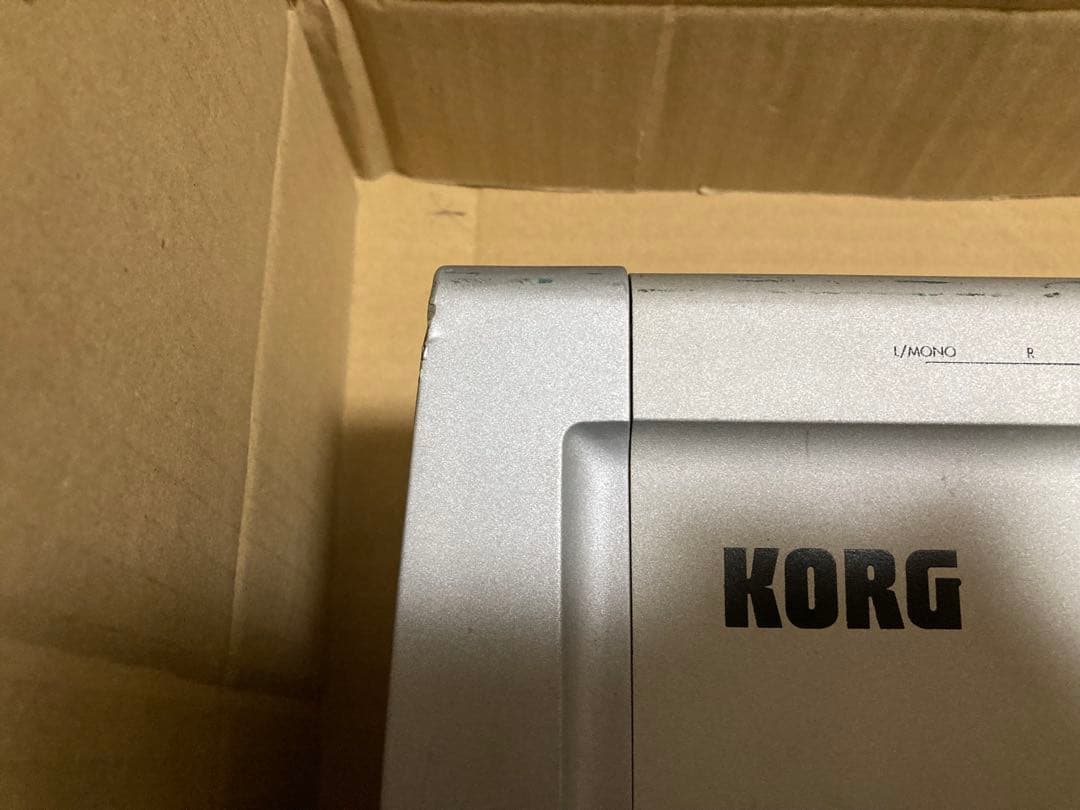 KORG TRITON シンセサイザー 61鍵 コルグ キーボード 0711