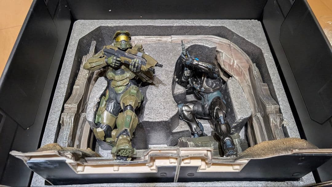 Halo5 限定版 マスターチーフ・スパルタンロック　フィギュア