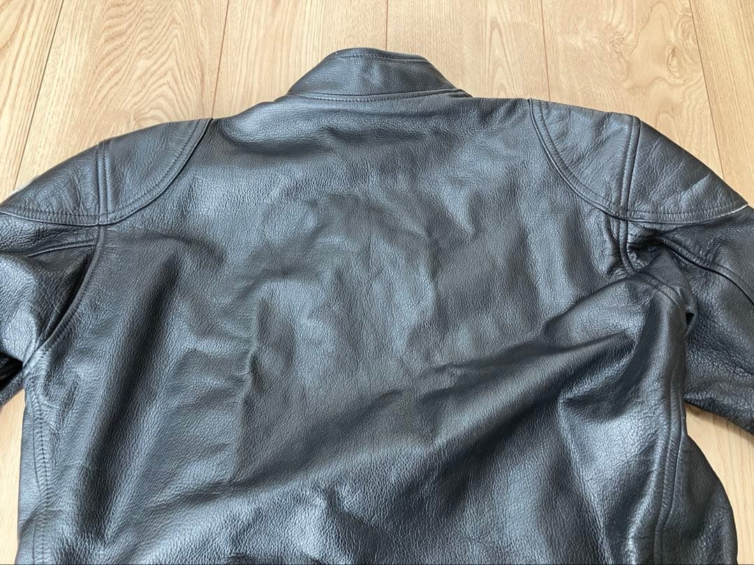 クシタニ　レザーシングルジャケット
