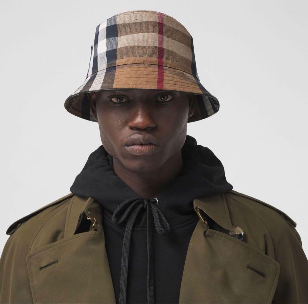 新品タグ付き 現行 BURBERRY バケットハット メガチェック 男女兼用 M