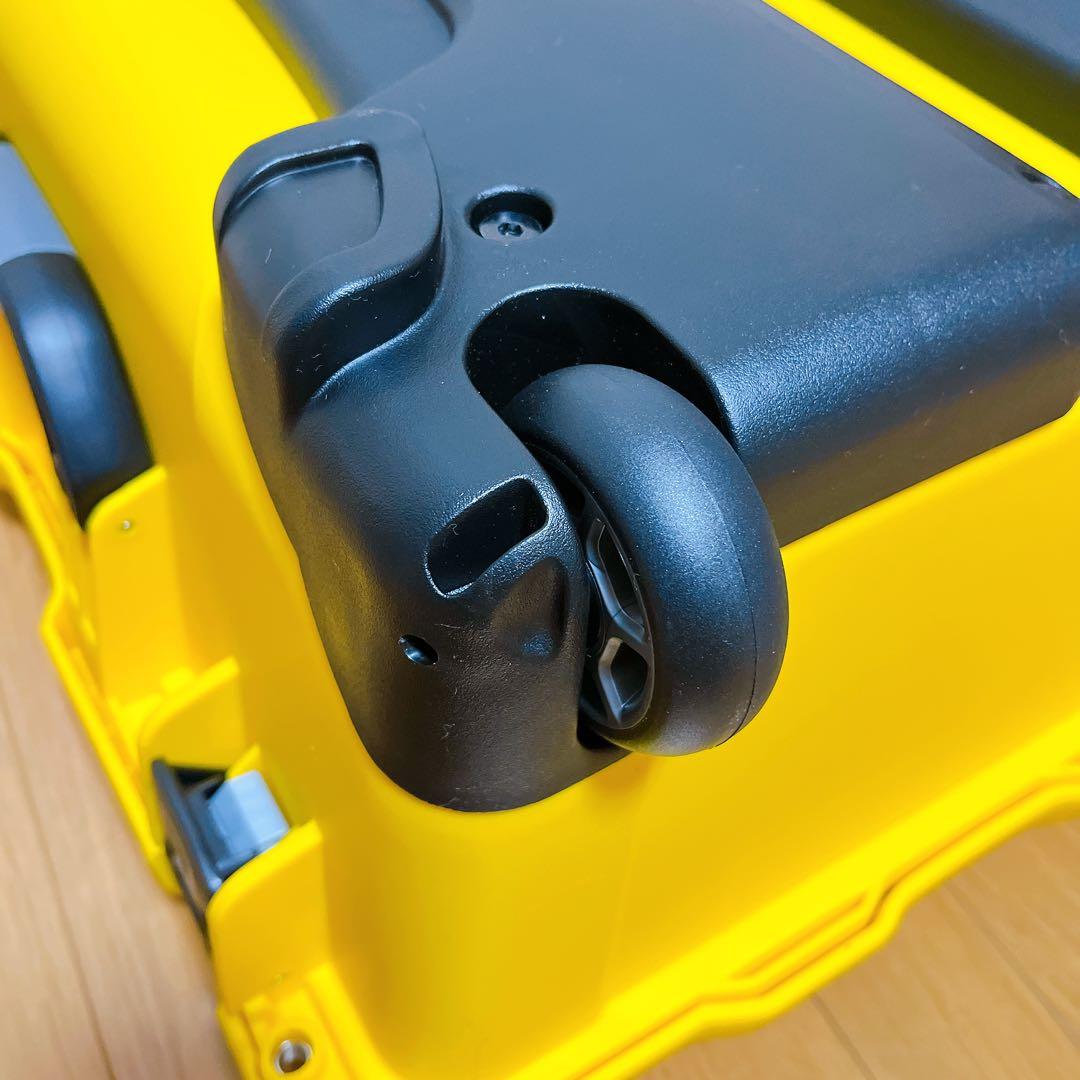 新品 NANUK (ナヌーク) 950 イエロー 防水・耐衝撃キャリーケース