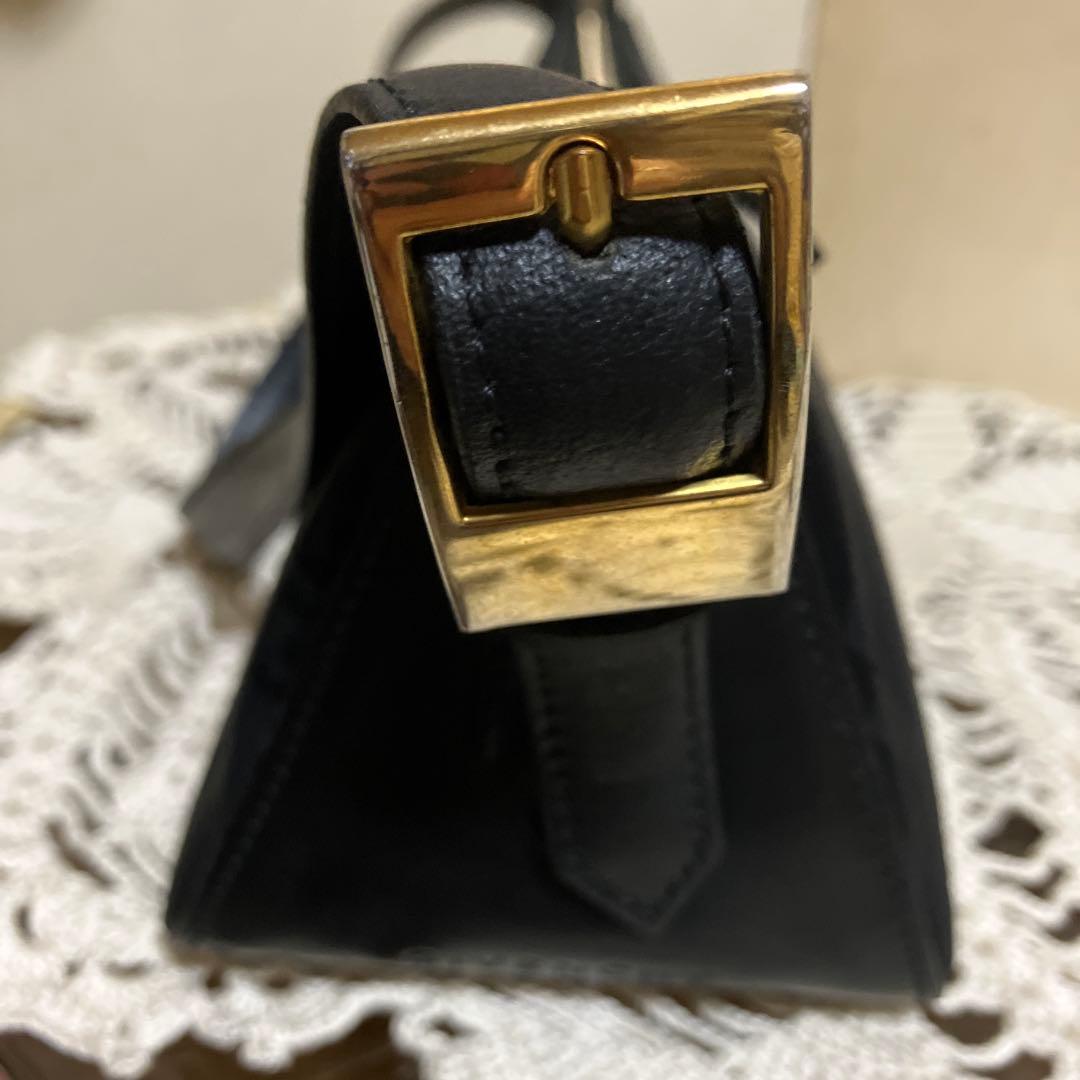 Givenchy ブラック ショルダーバッグ キャンバス/レザー 美品 匿名配送