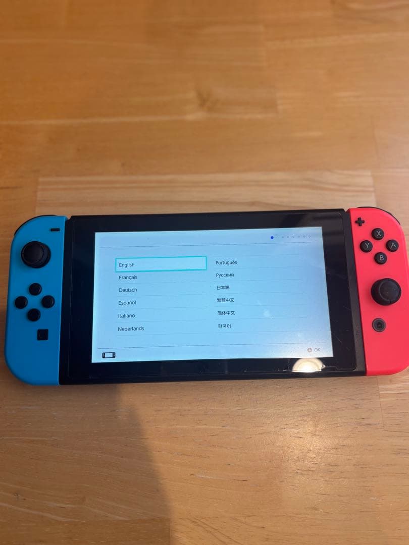 Nintendo Switch 青/赤