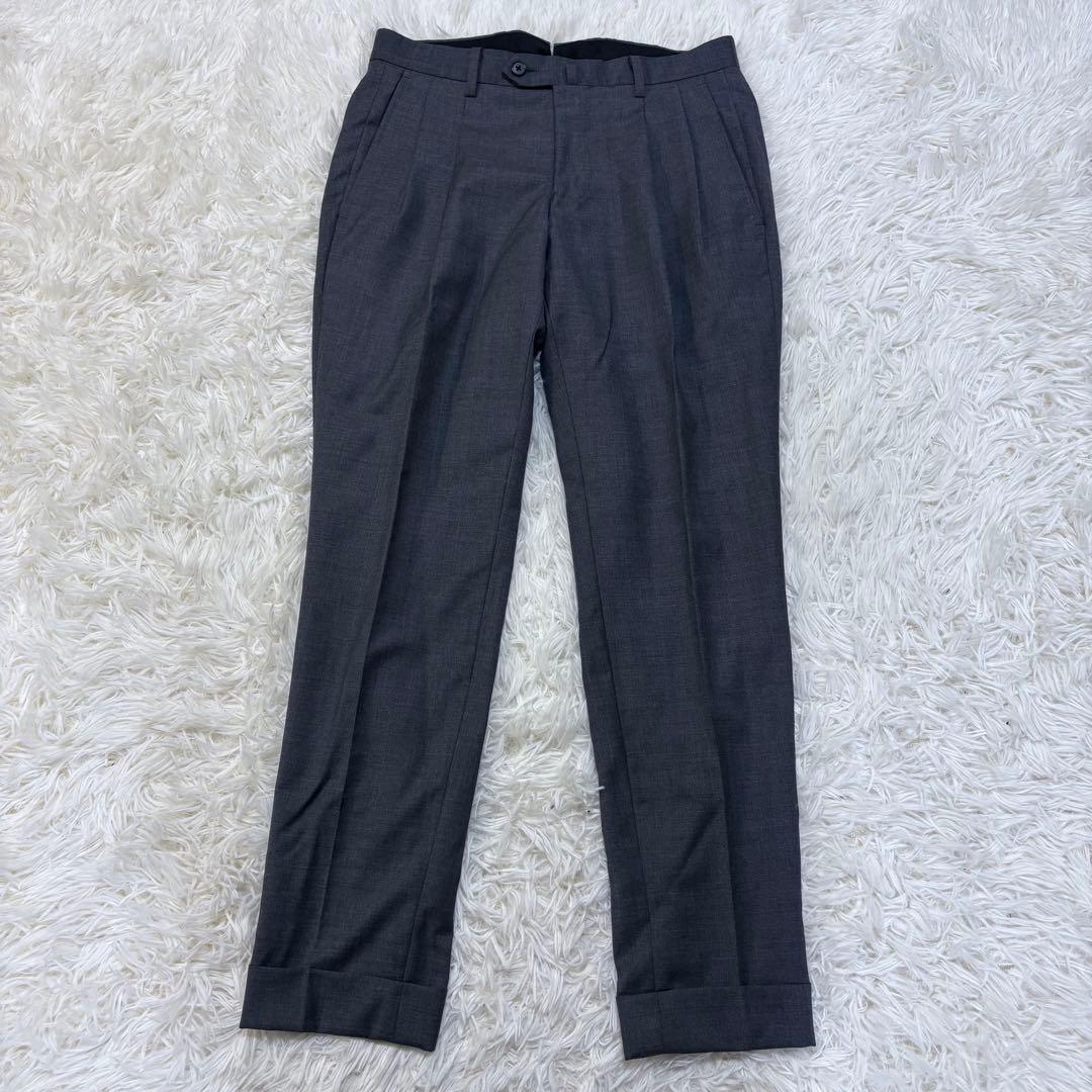 極美品 UNIVERSAL LANGUAGE スーツセットアップ　生地REDA