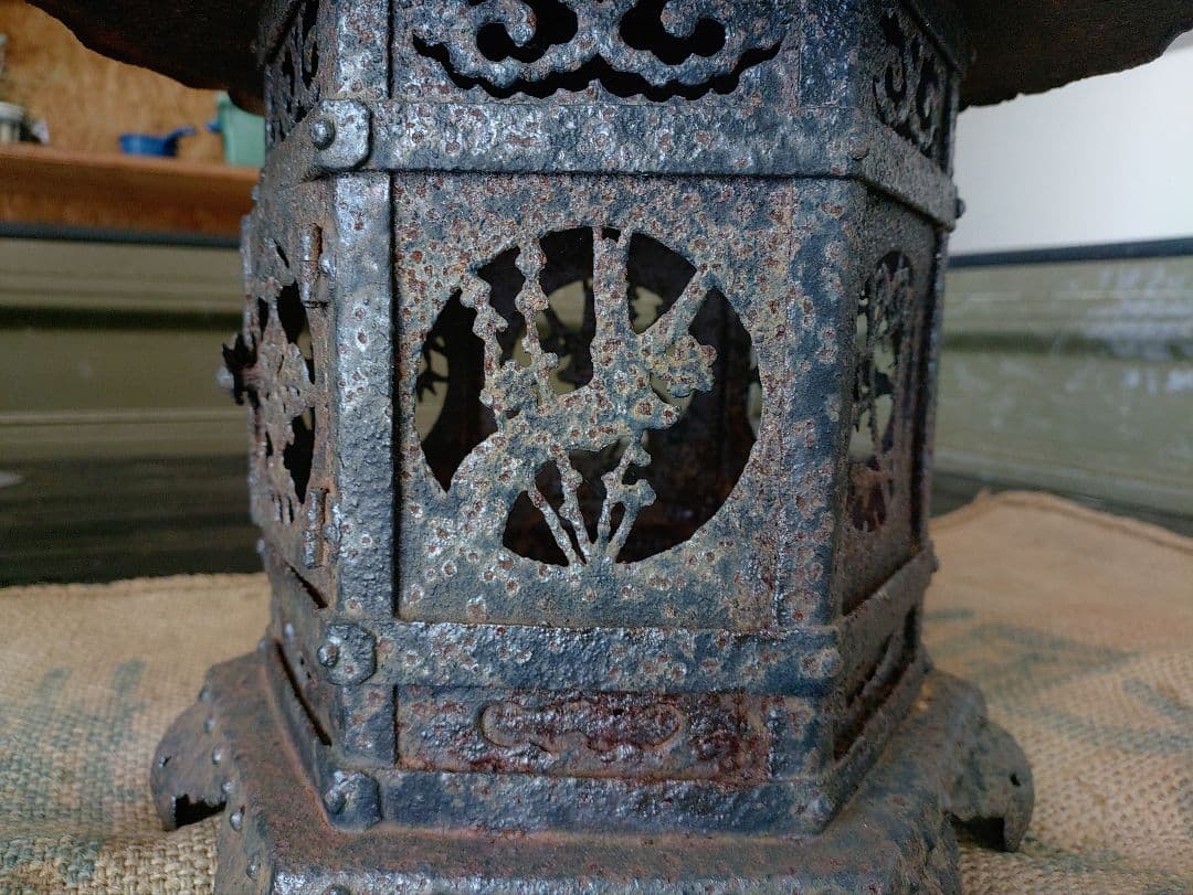 吊り灯籠　蝉つき　　アンティーク　雑貨　骨董　吊灯籠　灯り　照明　庭　インテリア