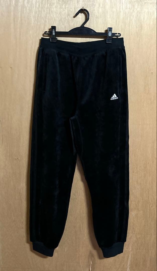 adidas ベロア セットアップ 上下 ブラック 新品 アディダス