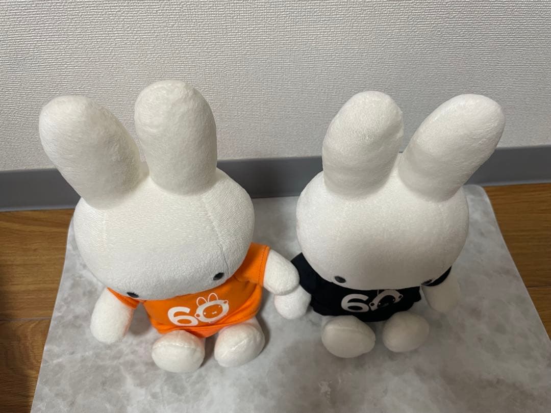 ミッフィー　60周年　60th オレンジ　ブラック　ぬいぐるみ　2点セット