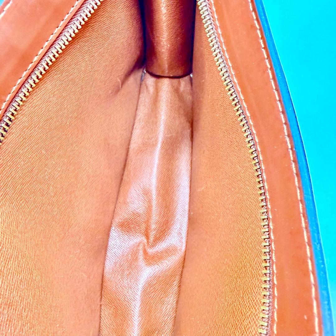 LOUIS VUITTON ルイヴィトン ポシェットオムモノグラムクラッチバッグ