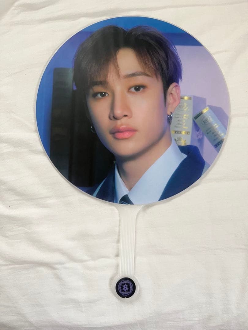 straykids バンチャン うちわ2枚、うちわカバー、ペンラカバー