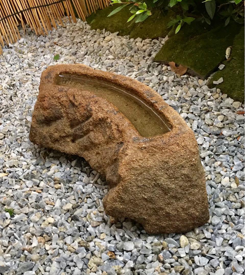 【天然自然石・石鉢・多肉植物鉢・コケ鉢・小品盆栽鉢・寄せ植え鉢・山野草鉢】庭石