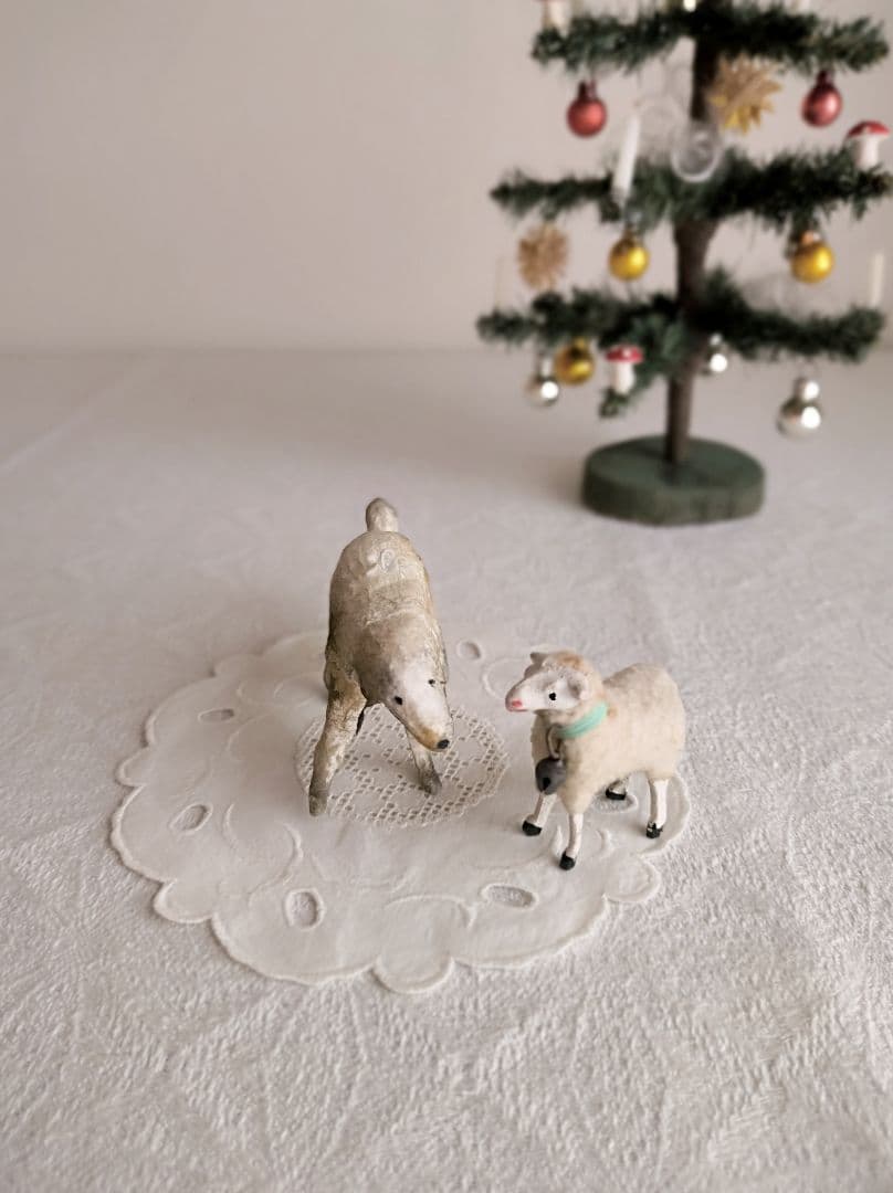 【✳︎toto✳︎さま】animal figure ❀ パピエマシェのワンちゃん