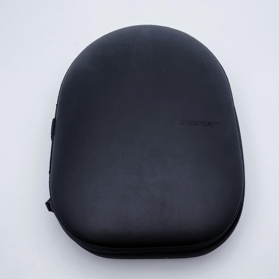 未使用品　Bose ノイズキャンセリング ヘッドフォン 700 黒 ボーズ　.