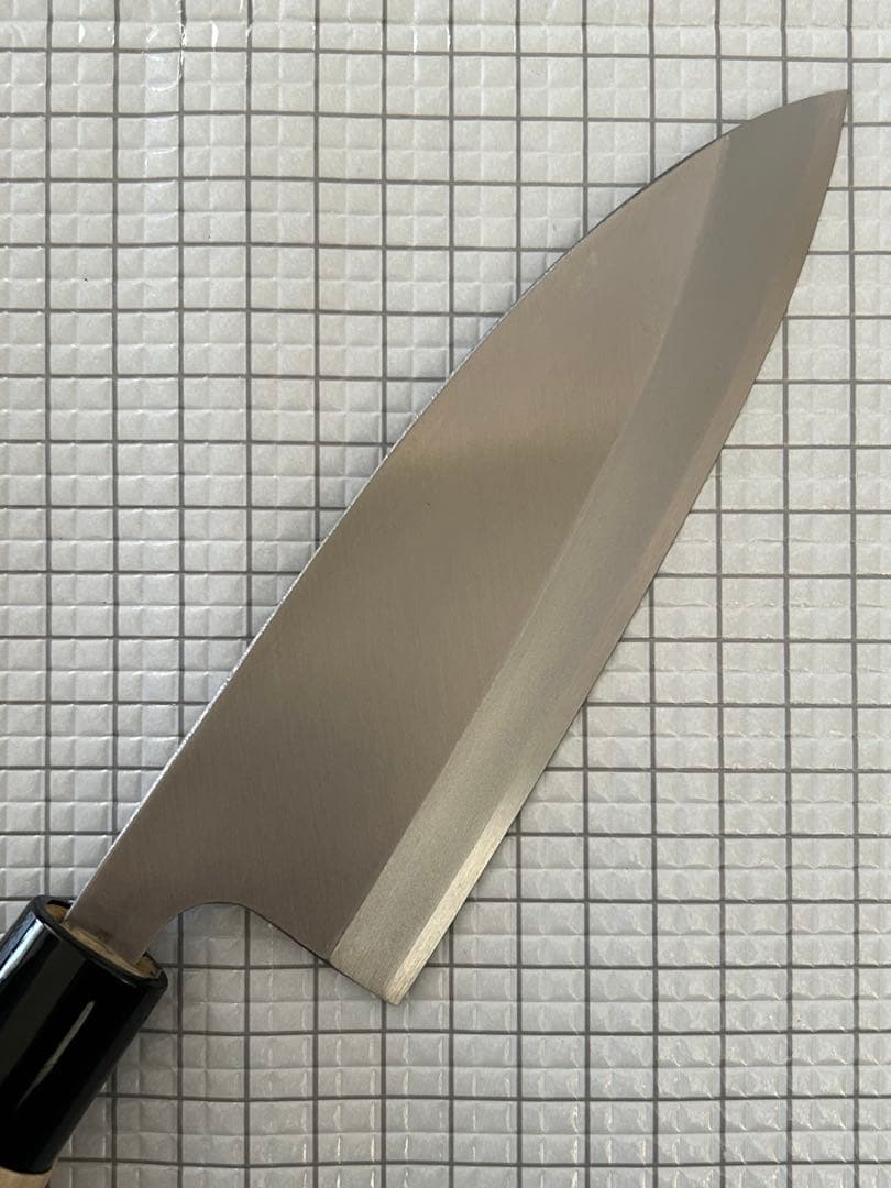 出刃 包丁 150mm 出刃包丁 モリブデンバナジュウム鋼 朴丸柄 ①
