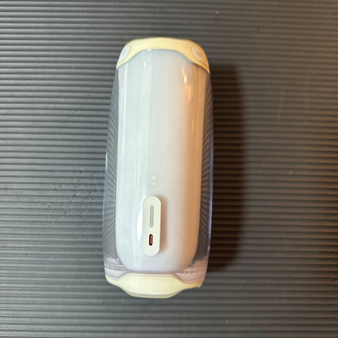 JBL スピーカー ホワイト/LEDライト搭載