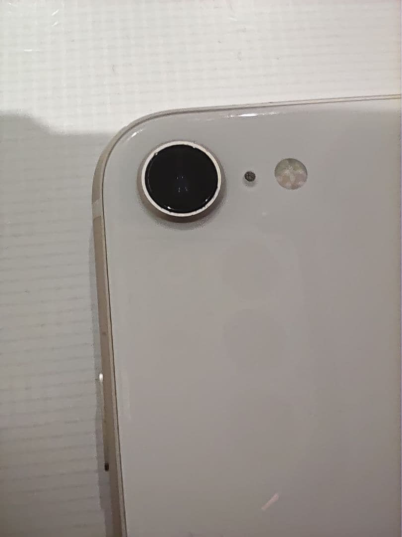 Apple iPhone SE3 128gb おまけ付き　値下げ