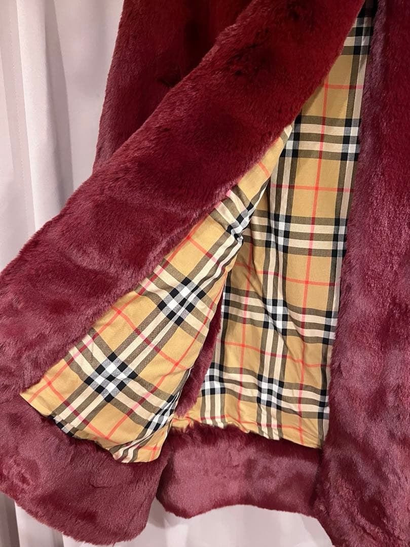 クリスマスSALE☆新品未使用タグ付き BURBERRY バーバリー ケープ