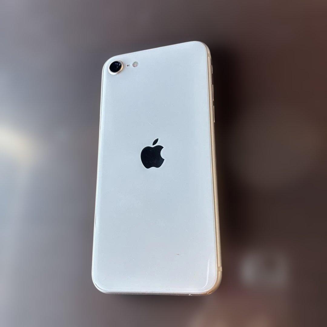 iPhone SE3 本体