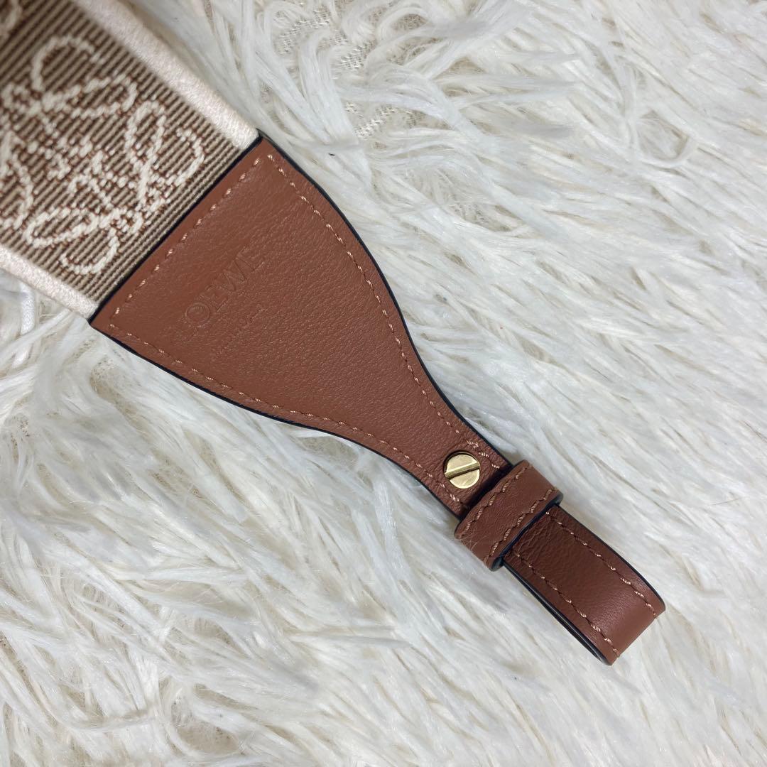 【未使用品】ロエベ＊ショルダーストラップ アナグラム 正規品 刻印 ゴールド金具