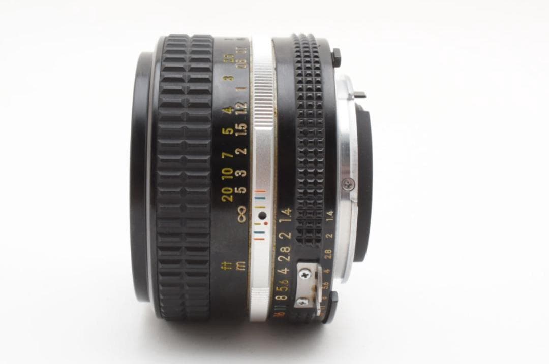ア*ワ様 【美品】Nikon Ai-s 50mm f/1.4 単焦点 レンズ ニ