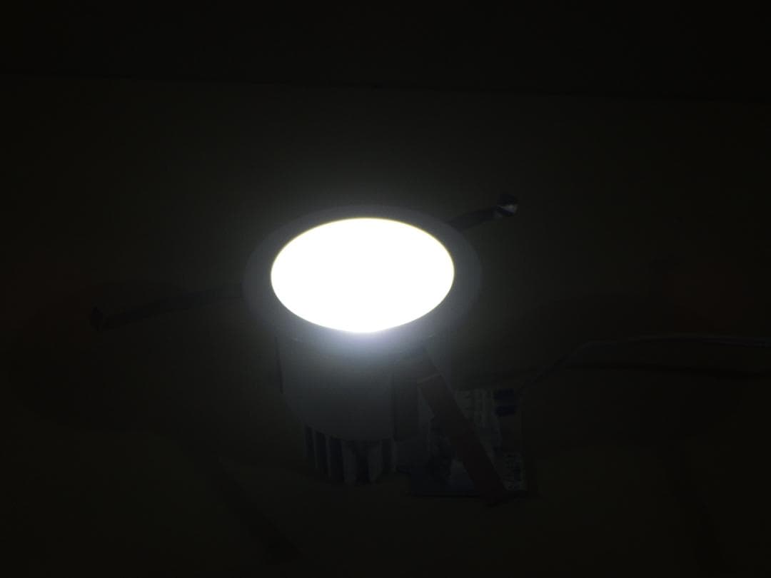 ※1個の価格　未使用品　東芝　LED　LECF19N-W19GH5085P