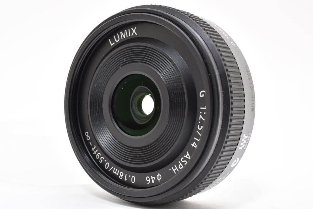 Panasonic パナソニック Lumix G 14mm F2.5 レンズ