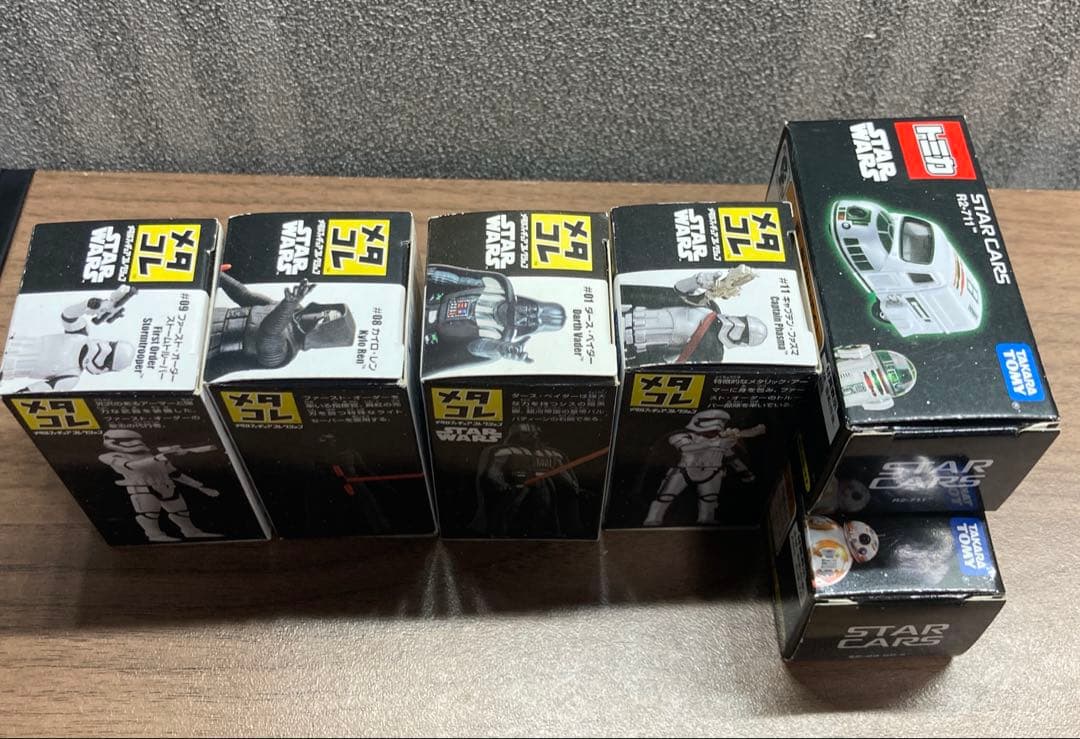 【最終価格】スターウォーズ　メタコレ　トミカ・フィギュア・パズルのセット