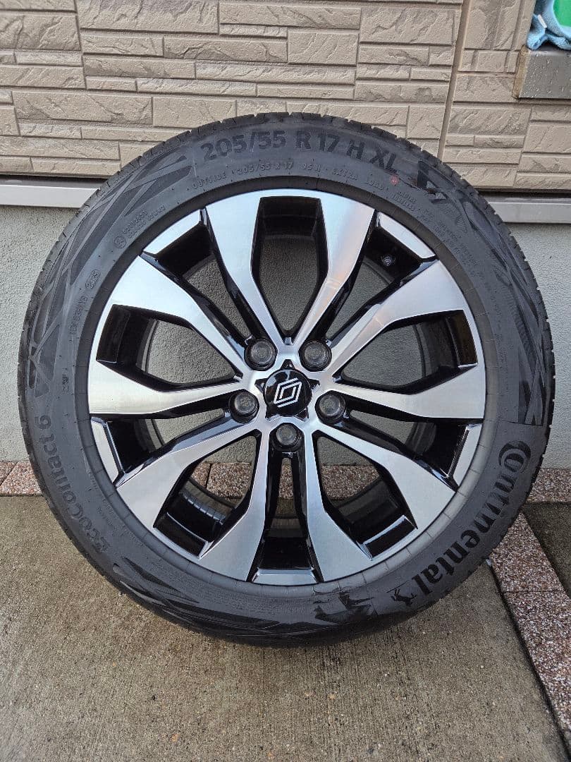 カングー3 純正タイヤ・ホイール 205/55/R17 コンチネンタル