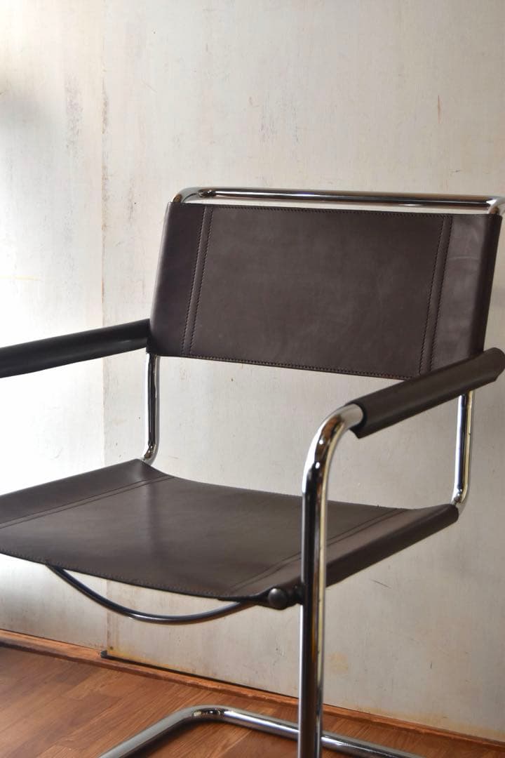 ダイニングチェア Mart Stam Cantilever Arm Chair