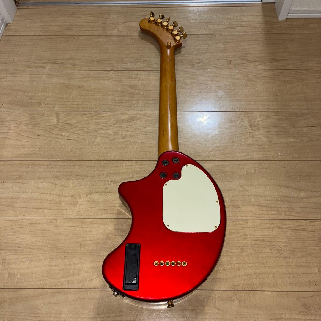 FDRNANDES ZO-3 アンプ内蔵　スピーカー内蔵　エレキギター　レッド
