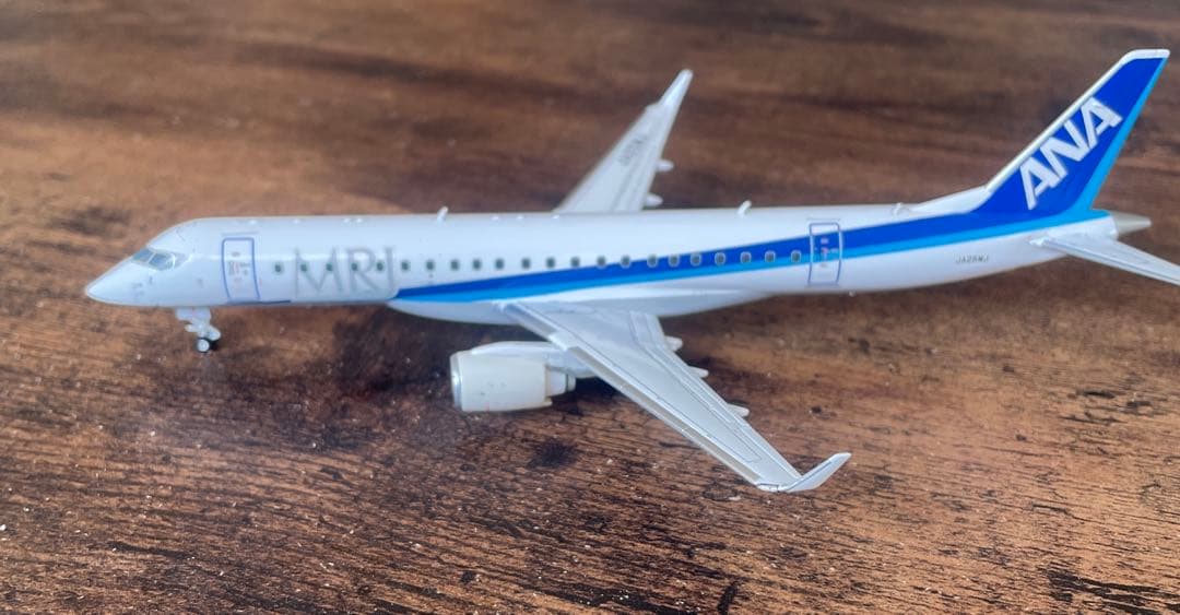 全日空商事 ANA MRJ90 飛行試験5号機（JA25MJ ) MR29005