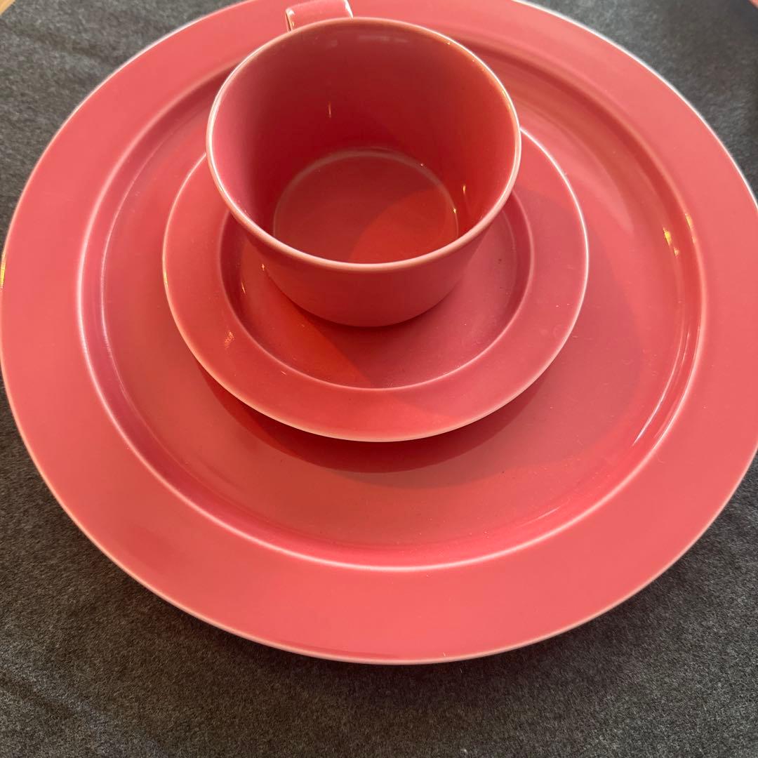超レア　イイホシユミコプレートカップ3点セット完売ベルガモットピンク