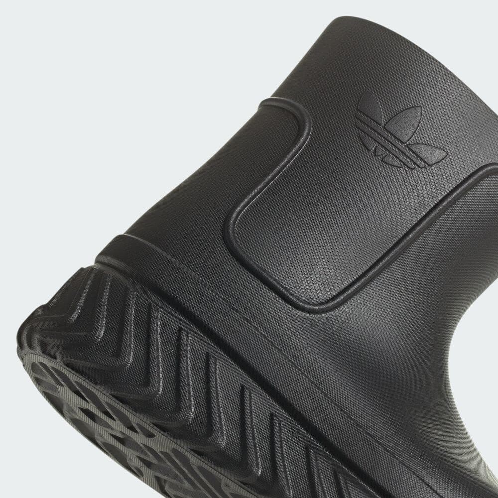 adidas アディフォーム SST ブーツ / ADIFOM SST BOOT