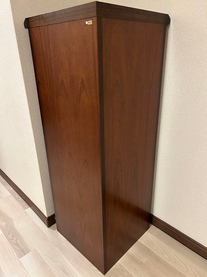 【美品】ヴィンテージ家具　オールドカリモク　コロニアル　コーナーキャビネット