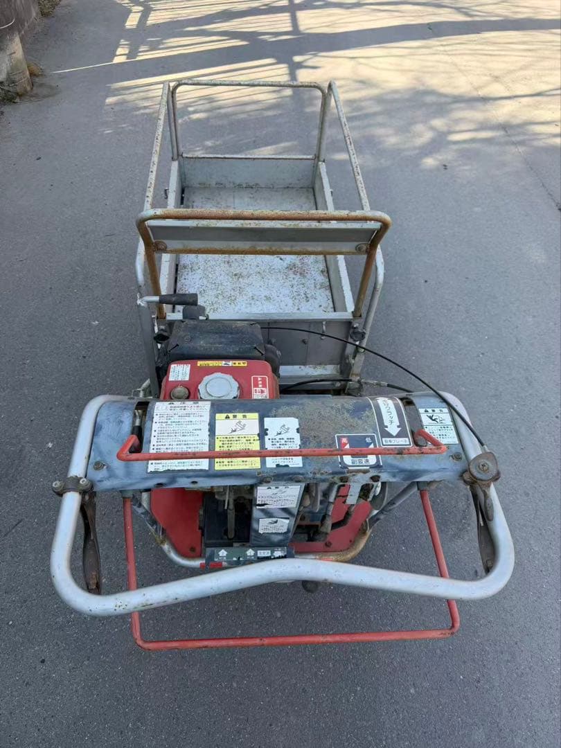 中古品 ヤンマー 運搬車 MCG95 最大積載250Kg 手動ダンプ クローラー