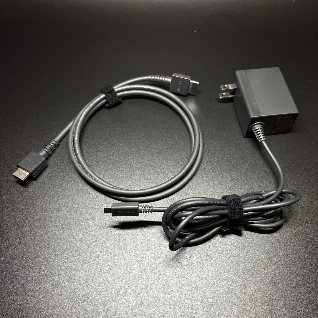 Nintendo Switch 本体一式＋プロコン＋JoyConハンドル＋ケース