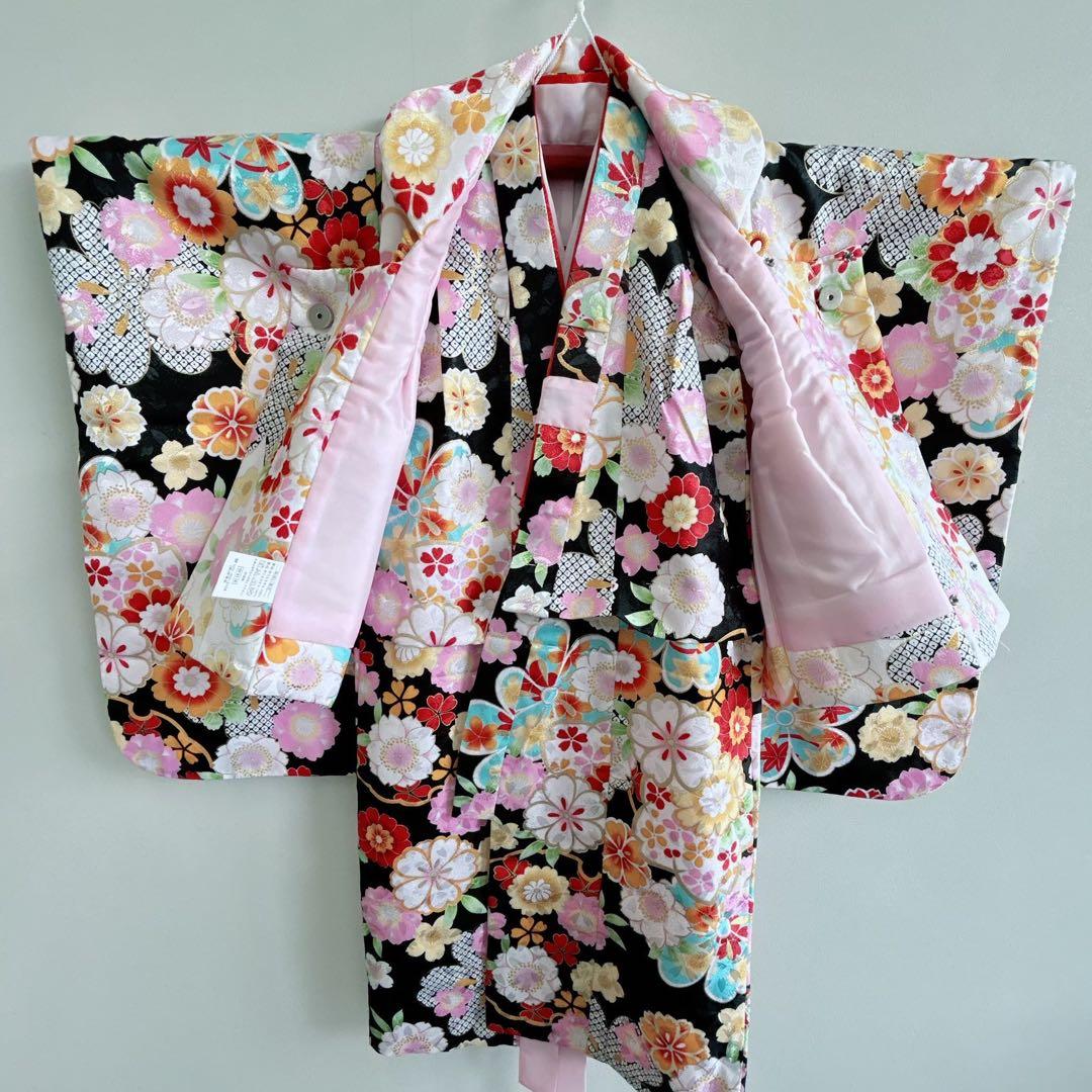 美品セット　七五三　３歳女の子　長着＆被布＆長襦袢＆小物　黒地×白地　桜　絞り柄