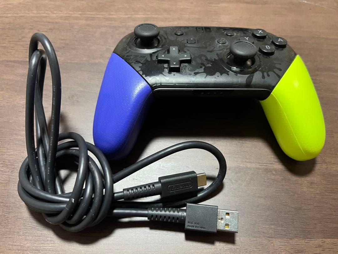 Nintendo Switch Lite & プロコン