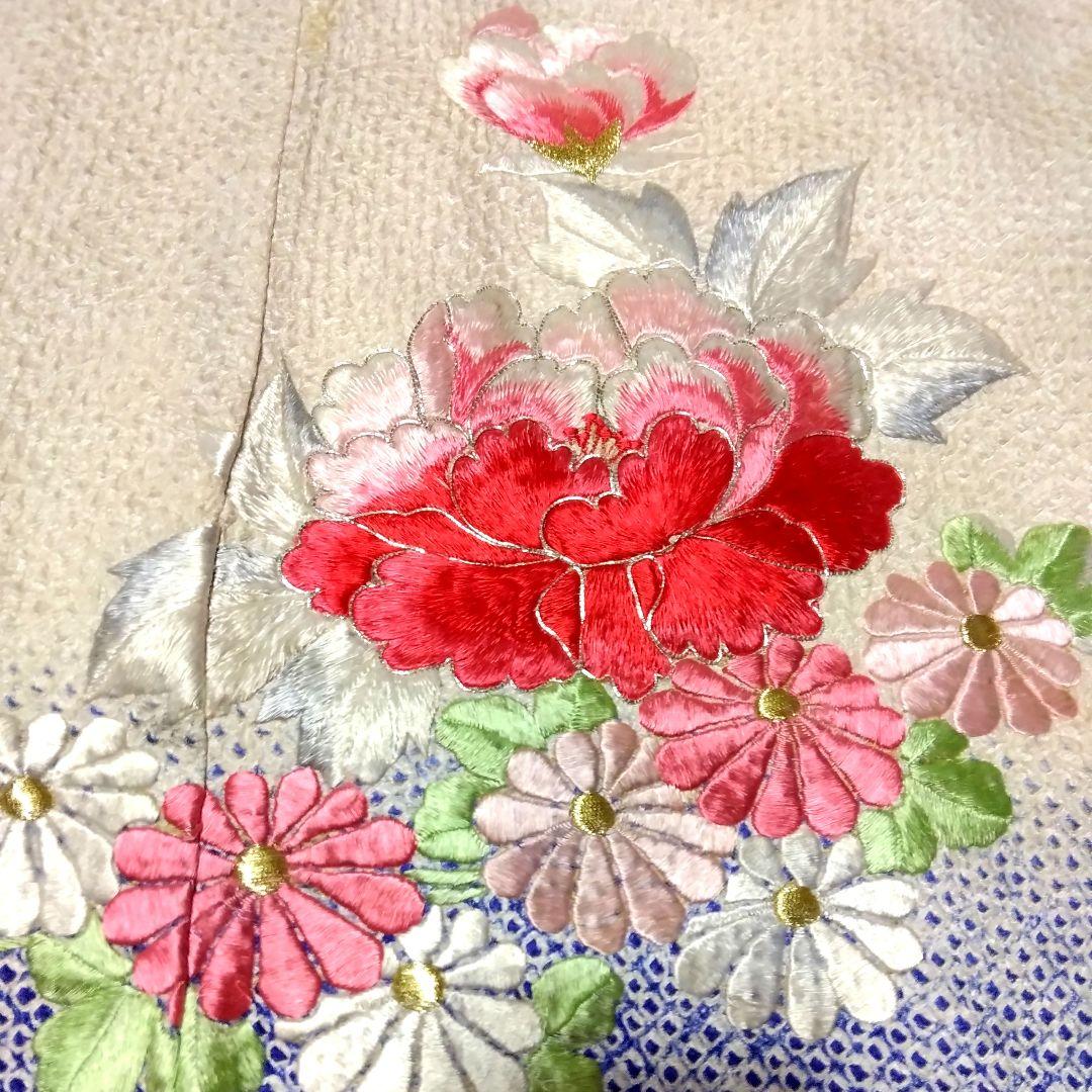 正絹☆本総絞りと駒刺繡☆富貴を象徴する牡丹が優しくも艶やかな7歳七五三向け祝着
