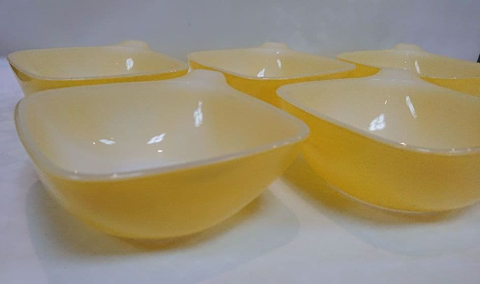 昭和レトロ CROWN OVENWARE 耐熱ガラス ボウル イエロー5枚セット