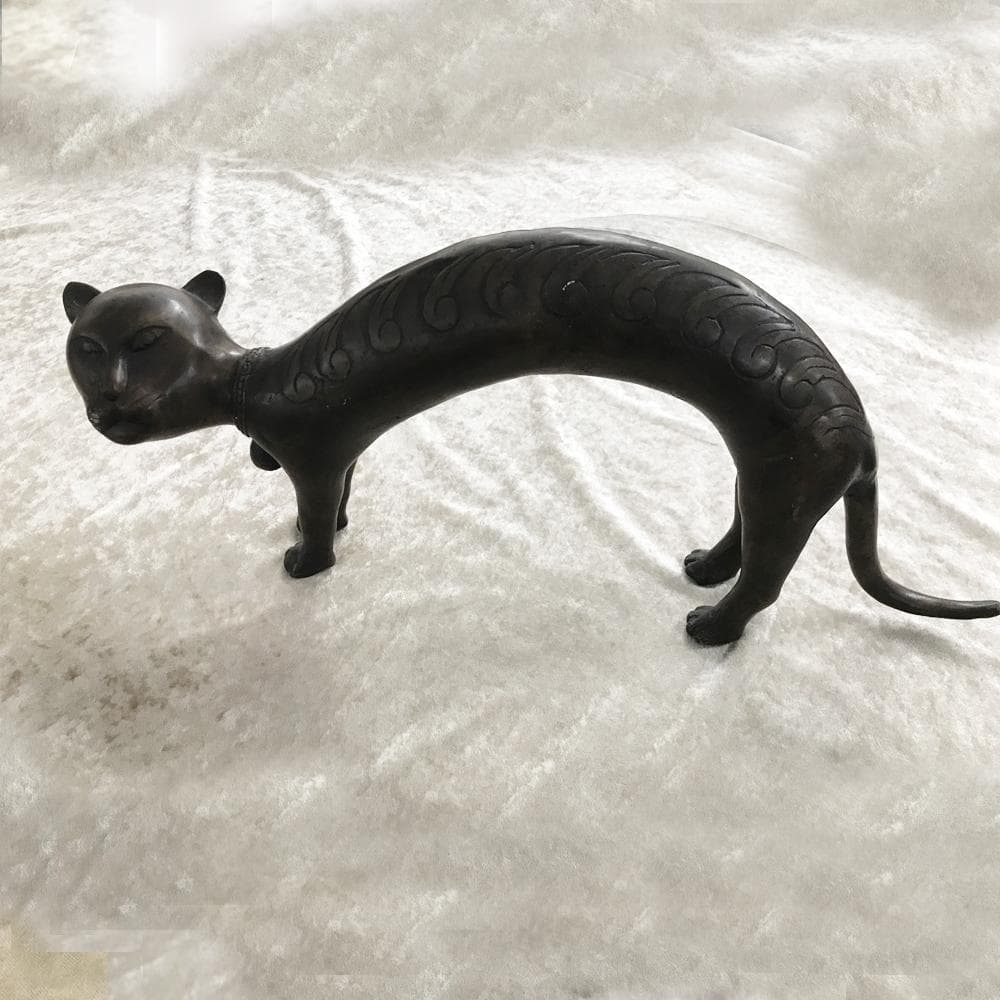 ネコ　ブロンズ
