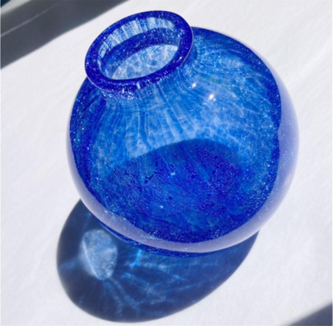 内貫入ガラス　花器　花瓶　ブルー
