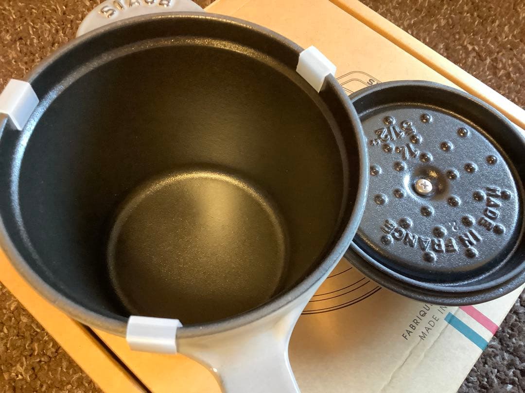 美品⭐︎STAUB スープポット 14cm 片手鍋