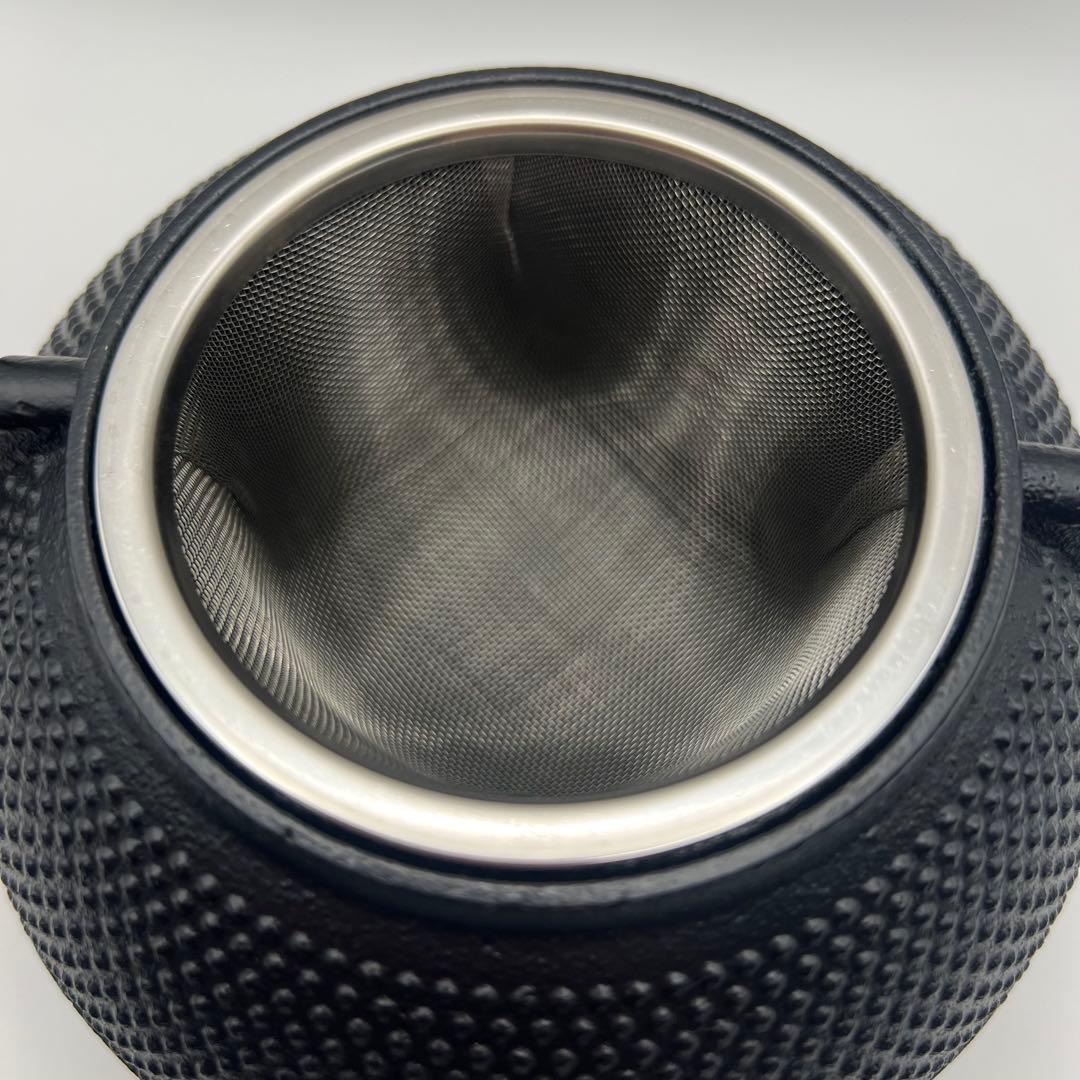 鉄瓶 南部鉄瓶 鉄分補給 黒い鋳鉄製鉄瓶 直火可 茶道 伝統工芸品 800ml