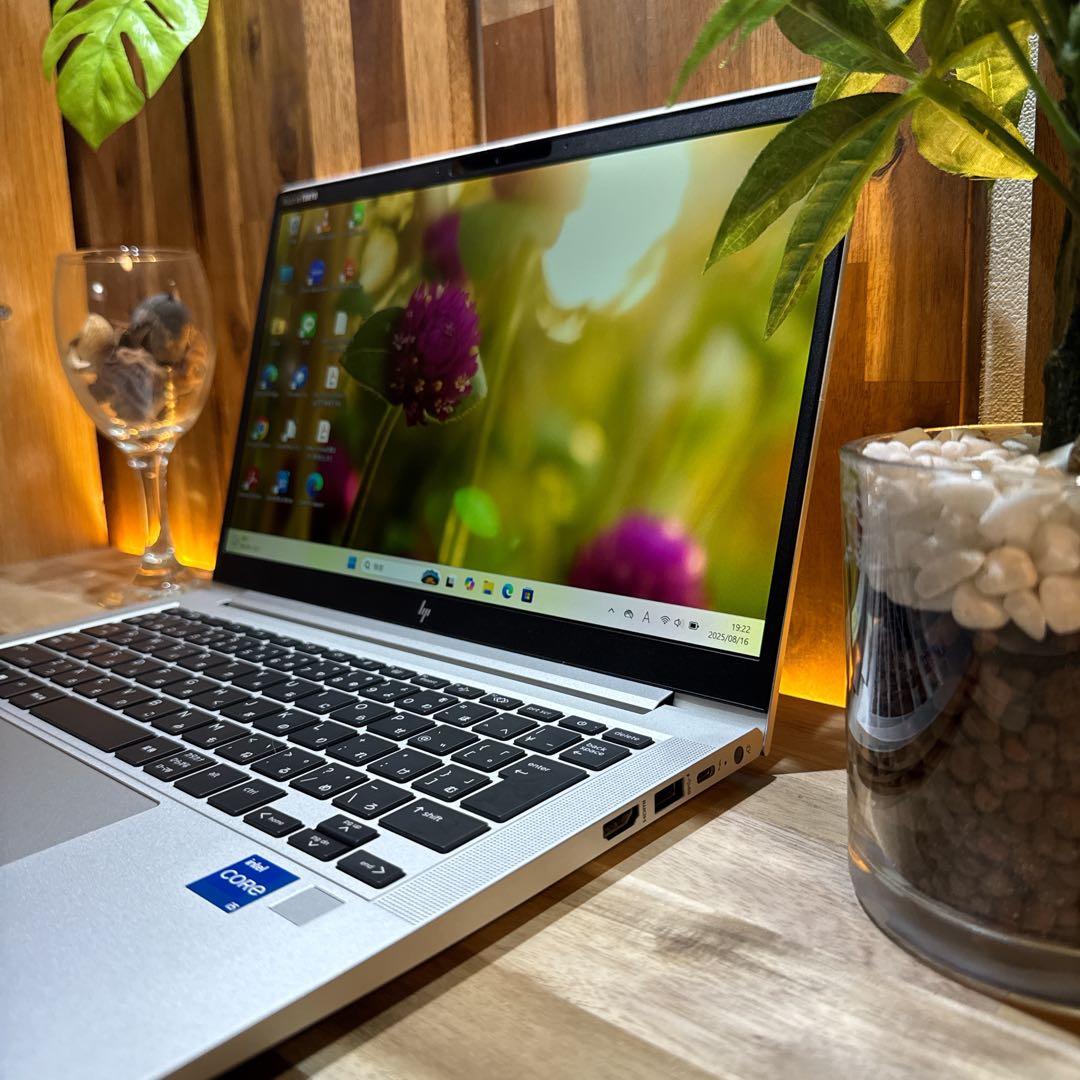 準美品2023年モデル‼️HP☘第13世代☘16GB☘フルHD☘人気ノートパソコン
