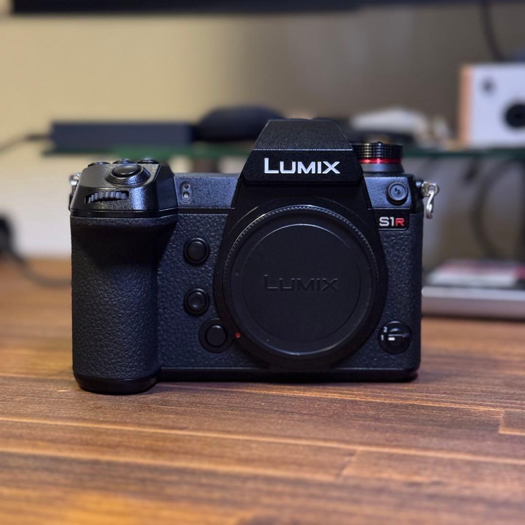 デジタルカメラ LUMIX S1R