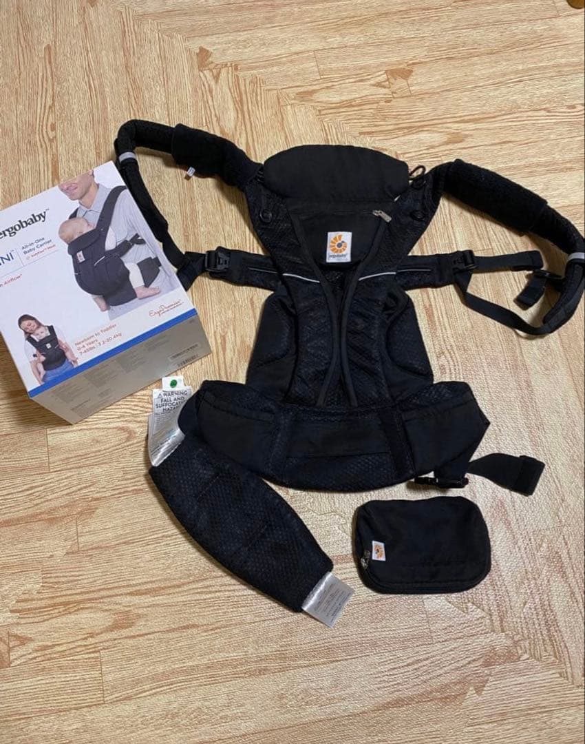 ergobaby OMNI breeze エルゴベビー　オムニブリーゼ　ブラック
