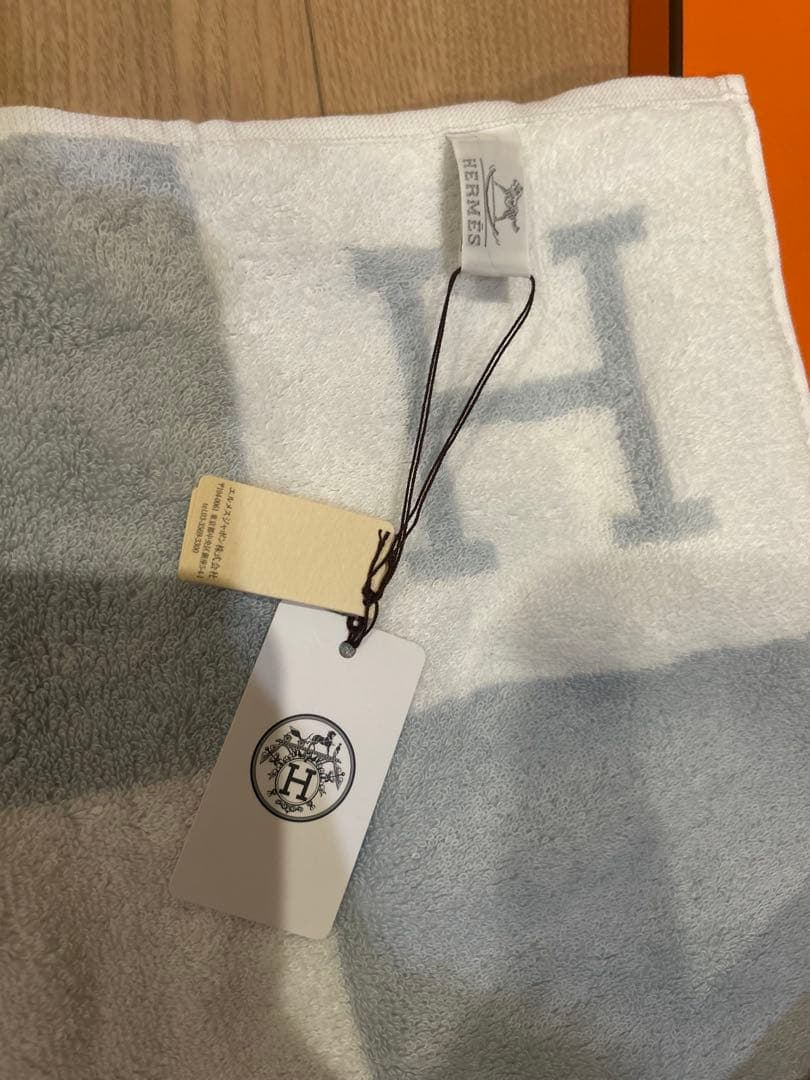 HERMES フェイスタオル（アヴァロン） ブルー・グラシェ